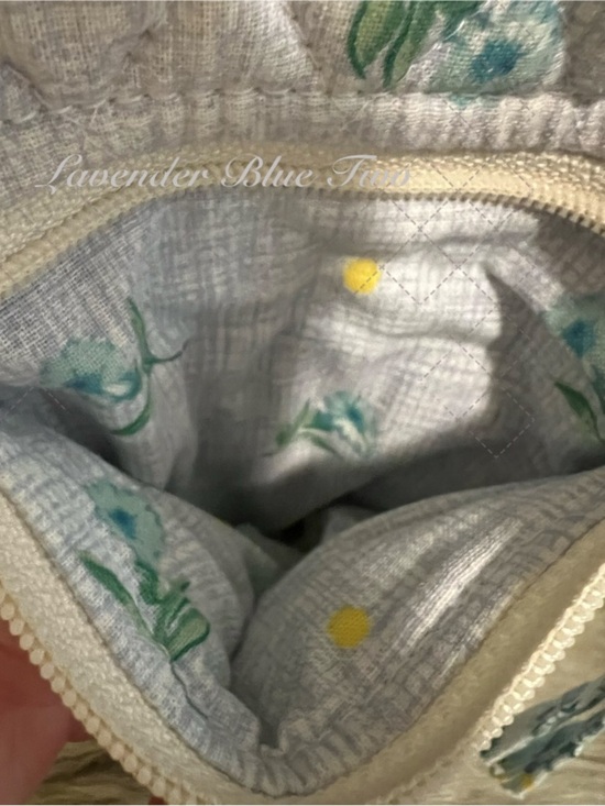 Vintage VERA BRADLEY Watercolor 1999 Mimi Flap Backpack Pastel. Green Floral main image 11